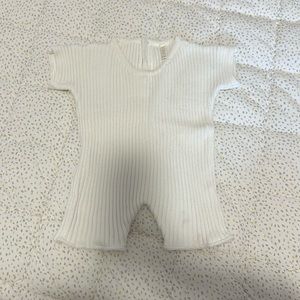 Oat Co romper 6-12M